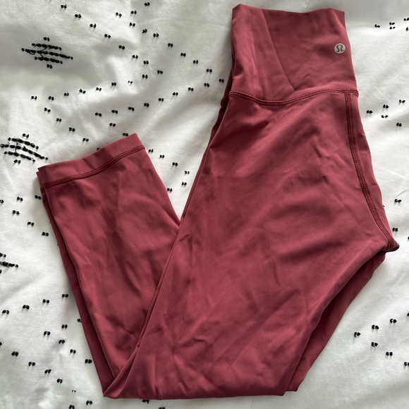 lululemon Wunder under luxtreme - Picture 2 of 3